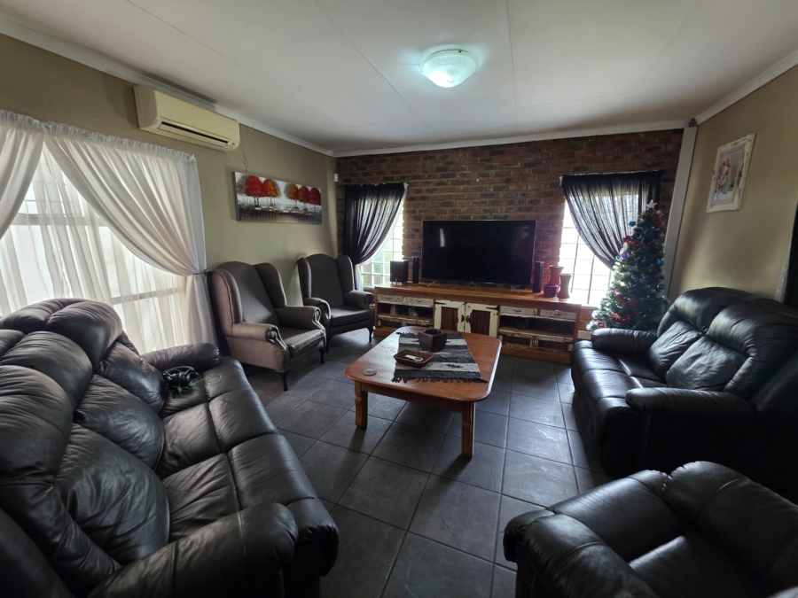 3 Bedroom Property for Sale in Sasolburg Free State